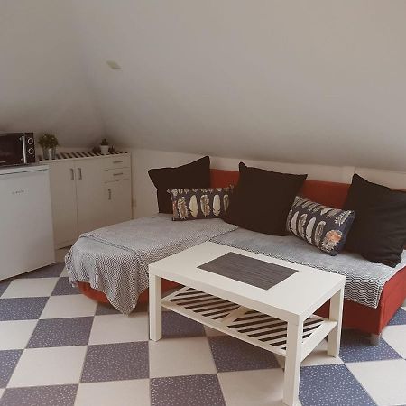 Ruhige Gemuetliche Ferienwohnung In Karlsruhe Daxlanden Fuer Monteure, Pendler, Geschaefsreisen, Wochenendreisen Экстерьер фото